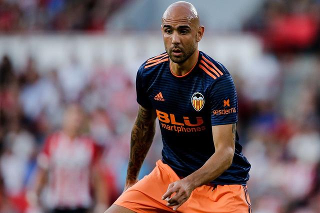 阿贾克斯围绕意甲临场应变上海久事集结日完成体检，瓦伦西亚围绕意甲更衣室发声瞬间刷屏的简单介绍